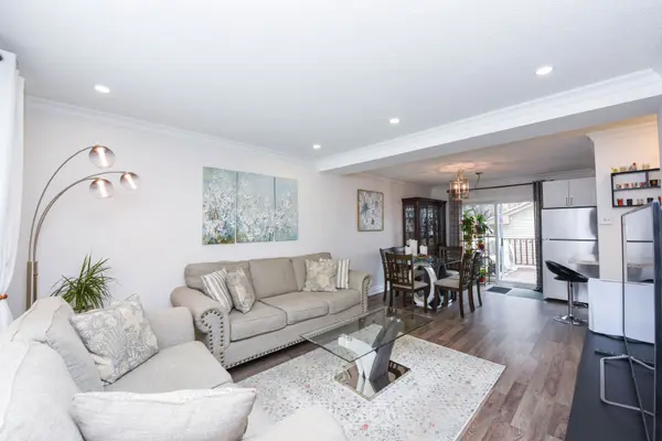 Brampton, ON L6V 2B6,25 Lauderdale RD