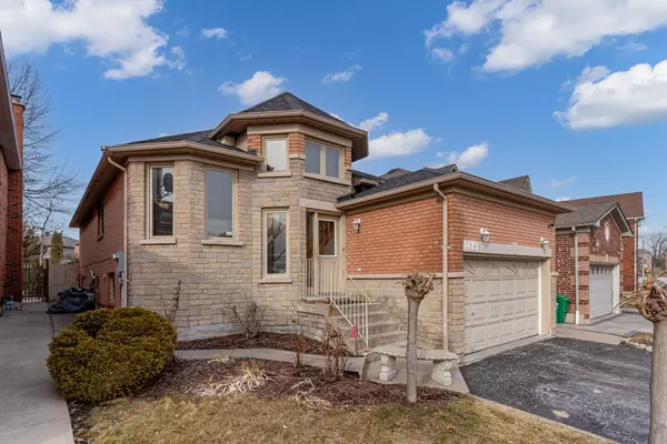 Mississauga, ON L5V 1S3,1423 North Mill CT