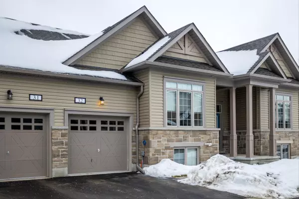 Kawartha Lakes, ON K0M 1A0,17 Lakewood CRES #32