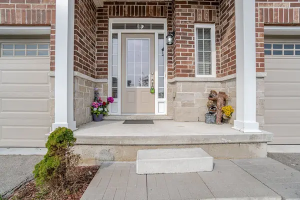 Cambridge, ON N1T 0C8,100 Chester DR #10