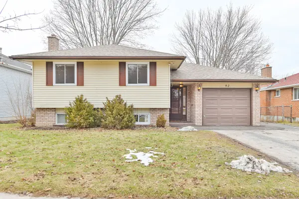 Belleville, ON K8P 2R2,92 Maple DR