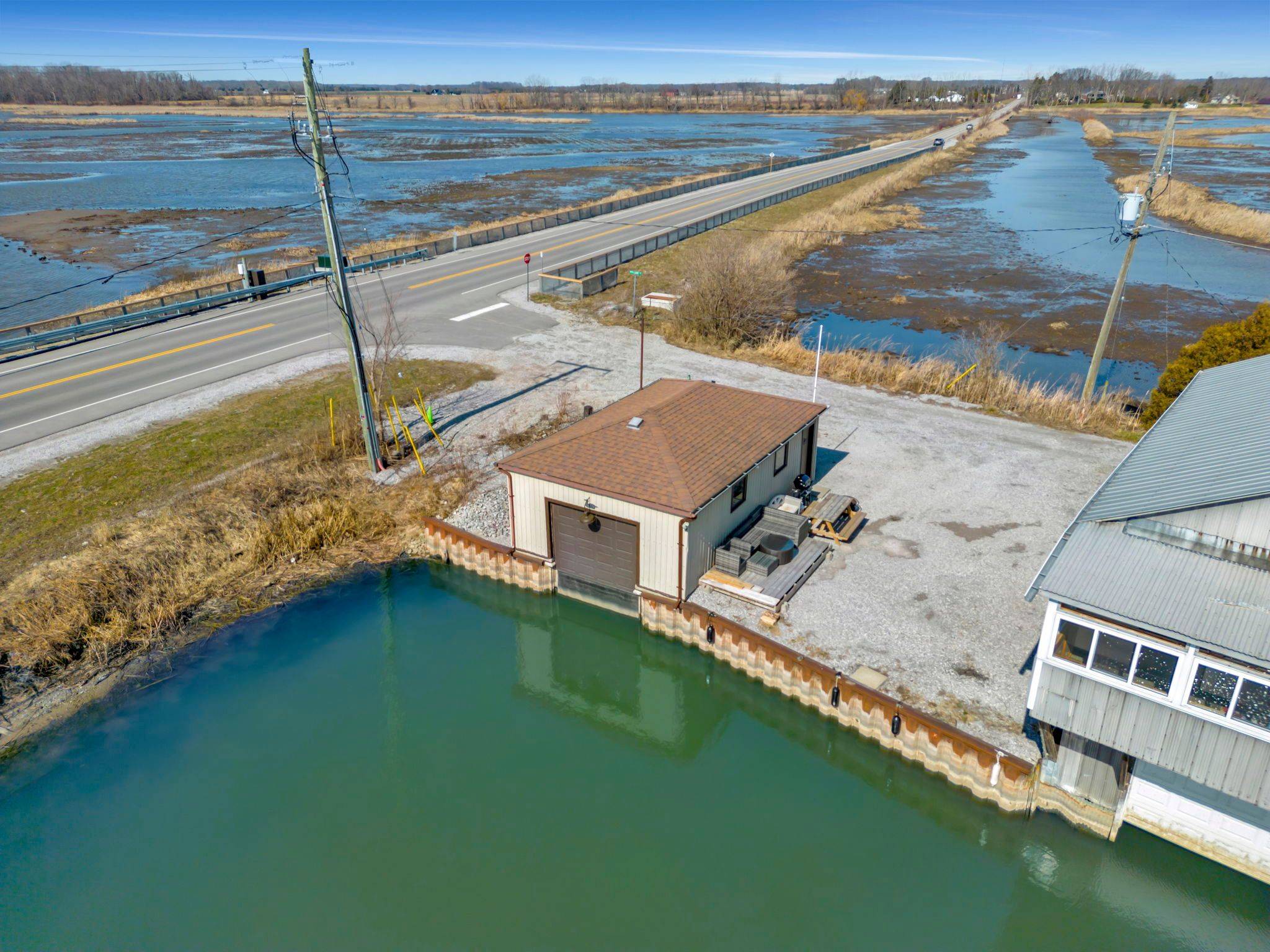Norfolk, ON N0E 1M0,1002 William Lane, Long PT