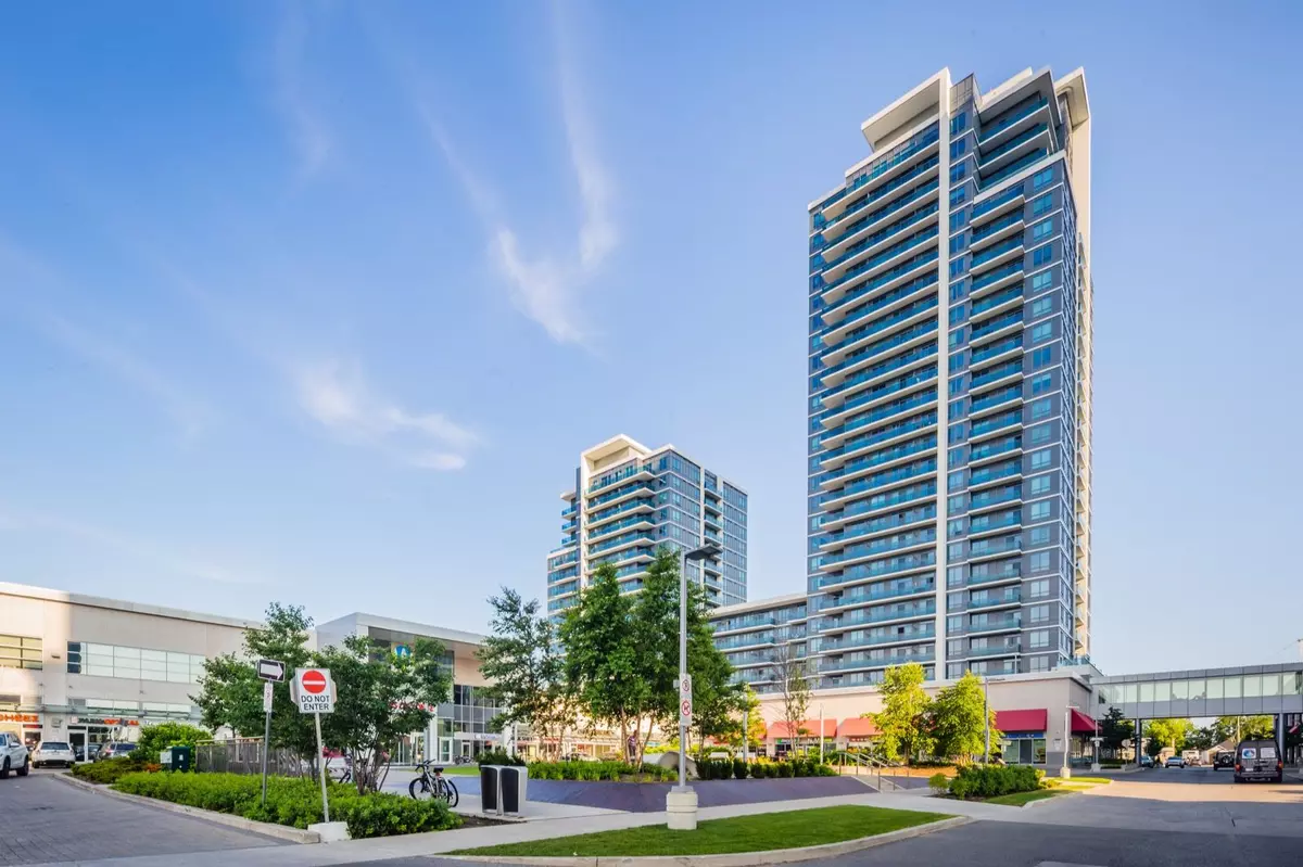 Markham, ON L3T 0C8,7161 Yonge ST #1530