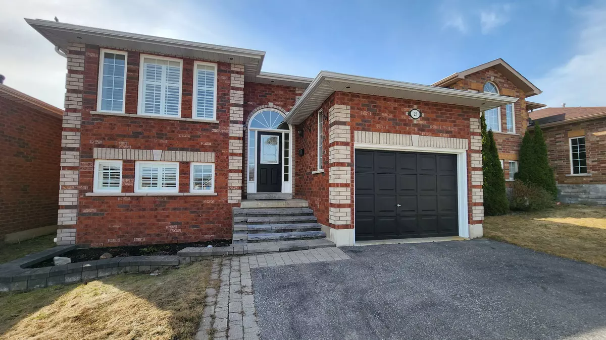 Simcoe, ON L4M 6M7,25 Forest Dale DR