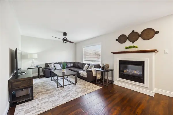 Clarington, ON L1E 3H2,16 Aylesworth AVE