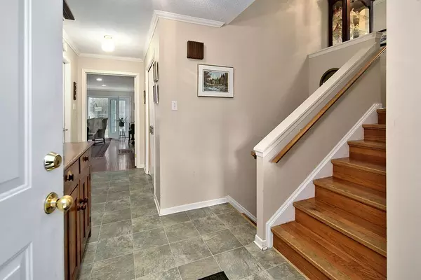 Collingwood, ON L9Y 4M5,95 Lockhart RD