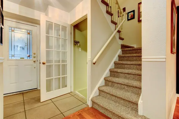 Mississauga, ON L5L 5M7,2199 Burnhamthorpe RD W #15