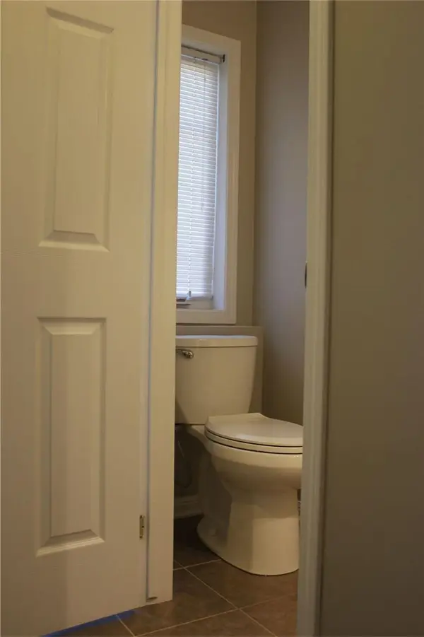 Milton, ON L9T 0Z7,886 Willingdon CRES