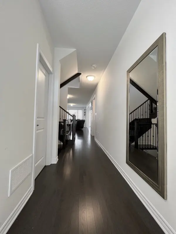 Caledon, ON L7C 0Y9,3 Spinland ST