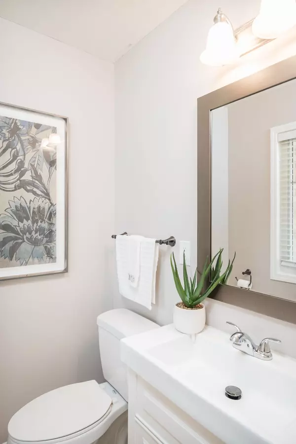 Milton, ON L9T 0J7,795 Johnson HTS