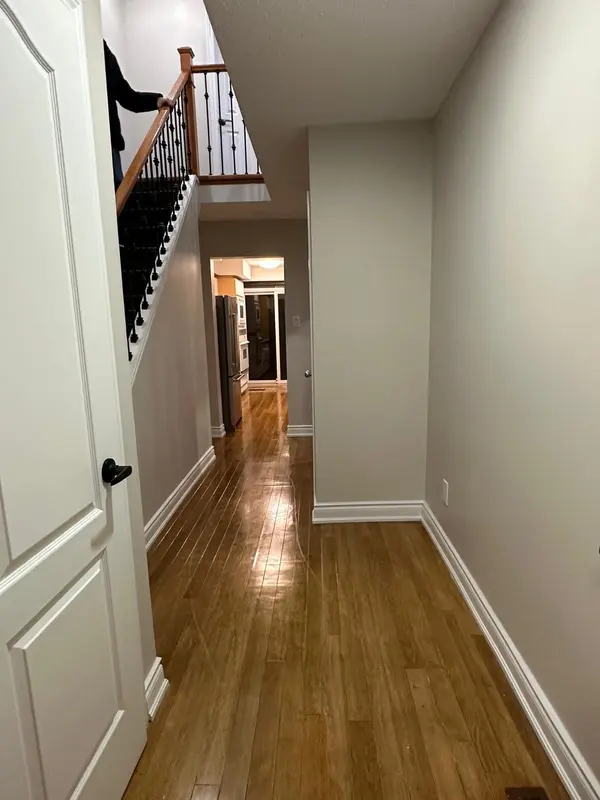 Brampton, ON L6V 3J3,97 Royal Salisbury WAY