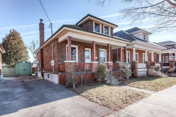 Brantford, ON N3T 1H4,74 Walnut ST