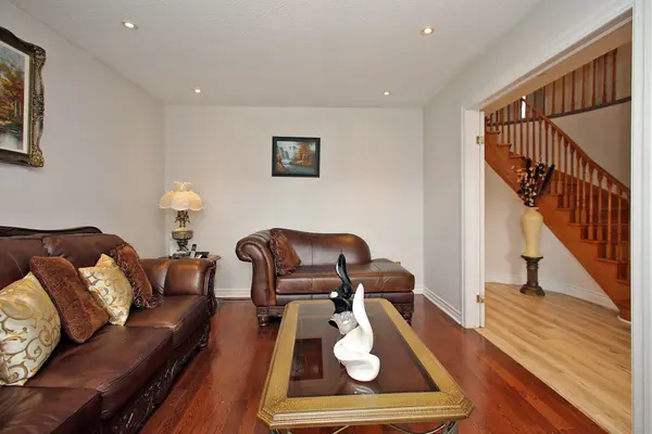 Brampton, ON L6Z 3W2,29 Fairlight ST