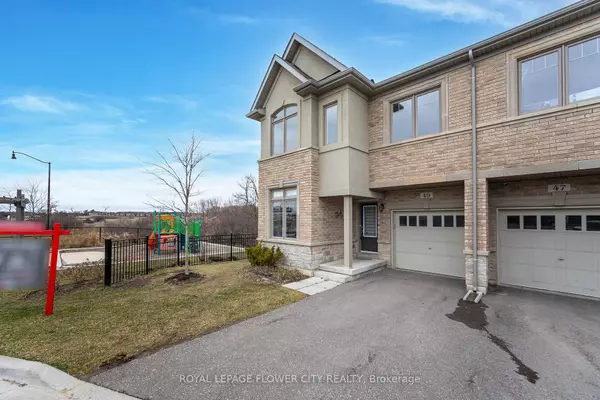 Peel, ON L6Y 6G8,49 Oliana WAY