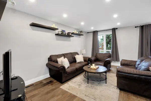 Toronto W08, ON M9B 1C6,6 Kebral AVE