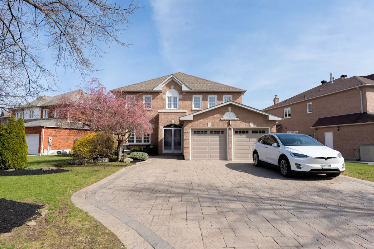 Markham, ON L3R 0R9,15 Guildford CIR