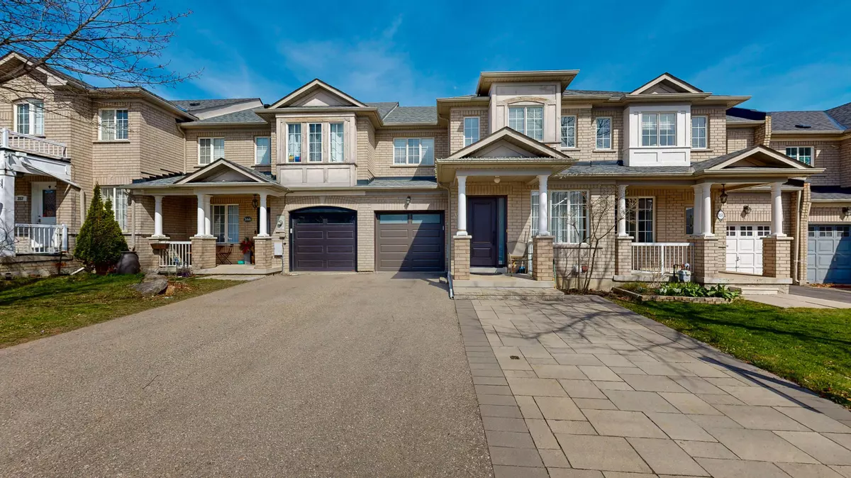 Newmarket, ON L3X 2R3,353 Flagstone WAY