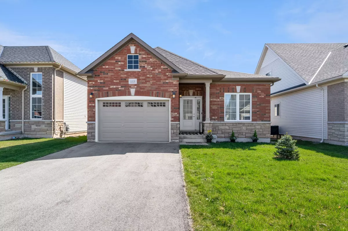 Fort Erie, ON L2A 0E3,888 Burwell ST