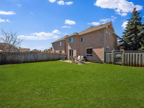 Markham, ON L3P 7T2,82 Halterwood CIR