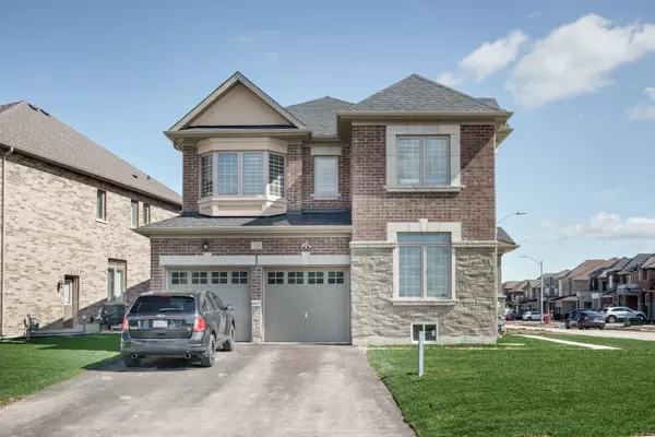 Bradford West Gwillimbury, ON L3Z 2A6,129 Ferragine CRES S