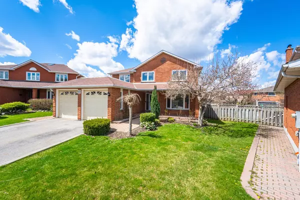 Vaughan, ON L4L 5C7,112 Burgosa CT