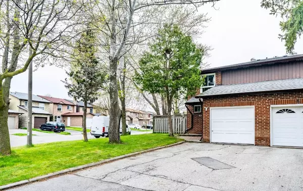 Markham, ON L3R 3G9,45 Pepperell CRES