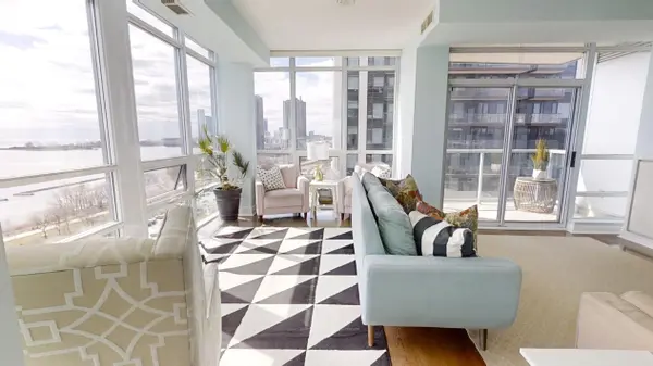 Toronto W01, ON M6S 1A2,1910 Lake Shore BLVD W #1408