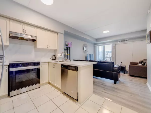 Milton, ON L9T 8M4,640 Sauve ST #304