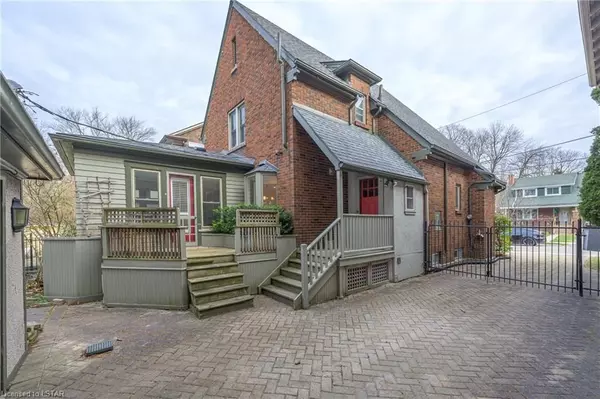 London, ON N6A 3V3,1037 PATRICIA ST