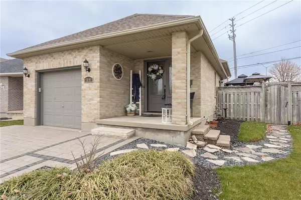 Middlesex, ON N5Y 5P1,1400 ASPENRIDGE CRES