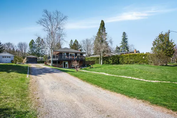 Smith-ennismore-lakefield, ON K0L 1T0,124 Lakeside DR