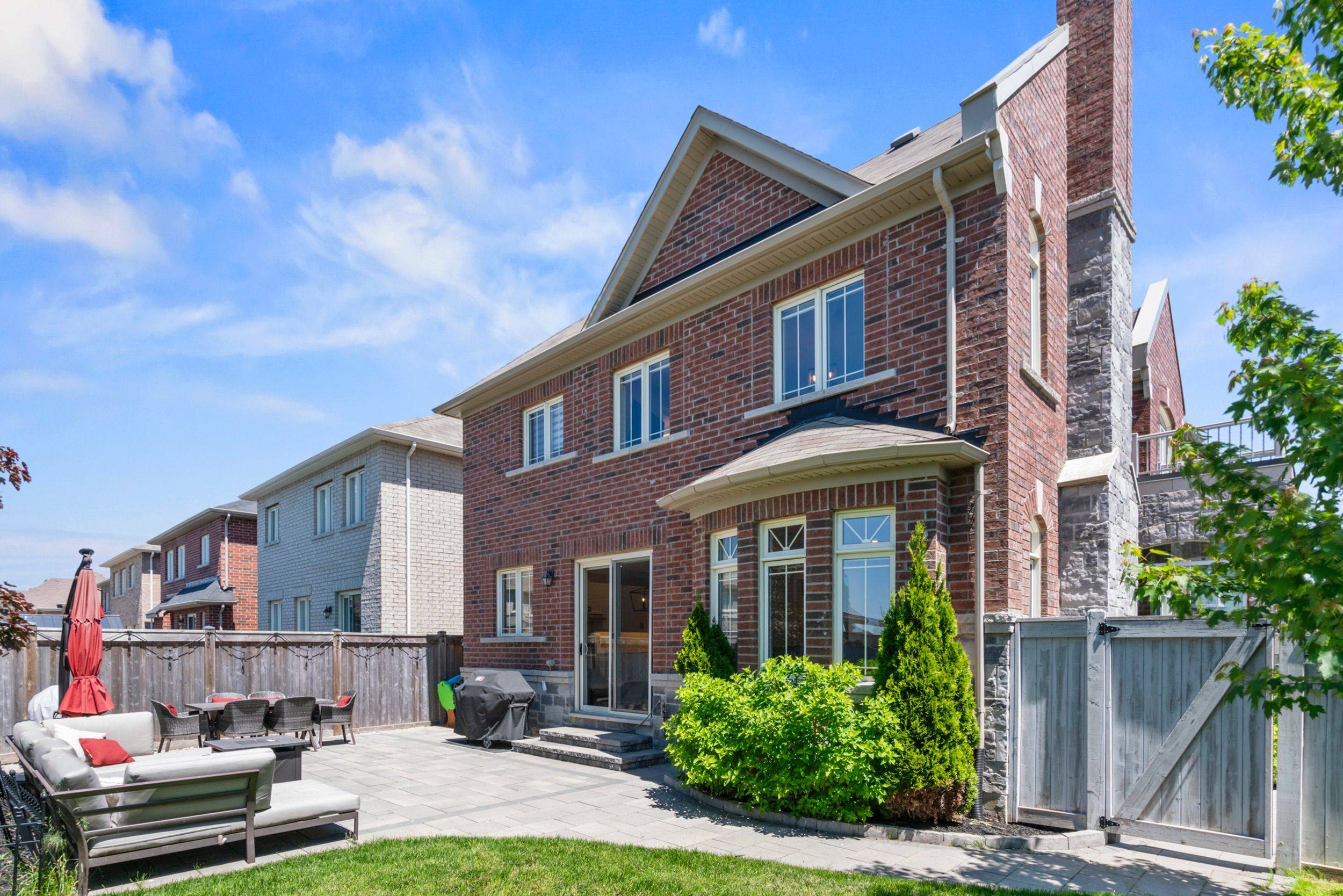 Newmarket, ON L3X 0J1,550 Clifford Perry PL