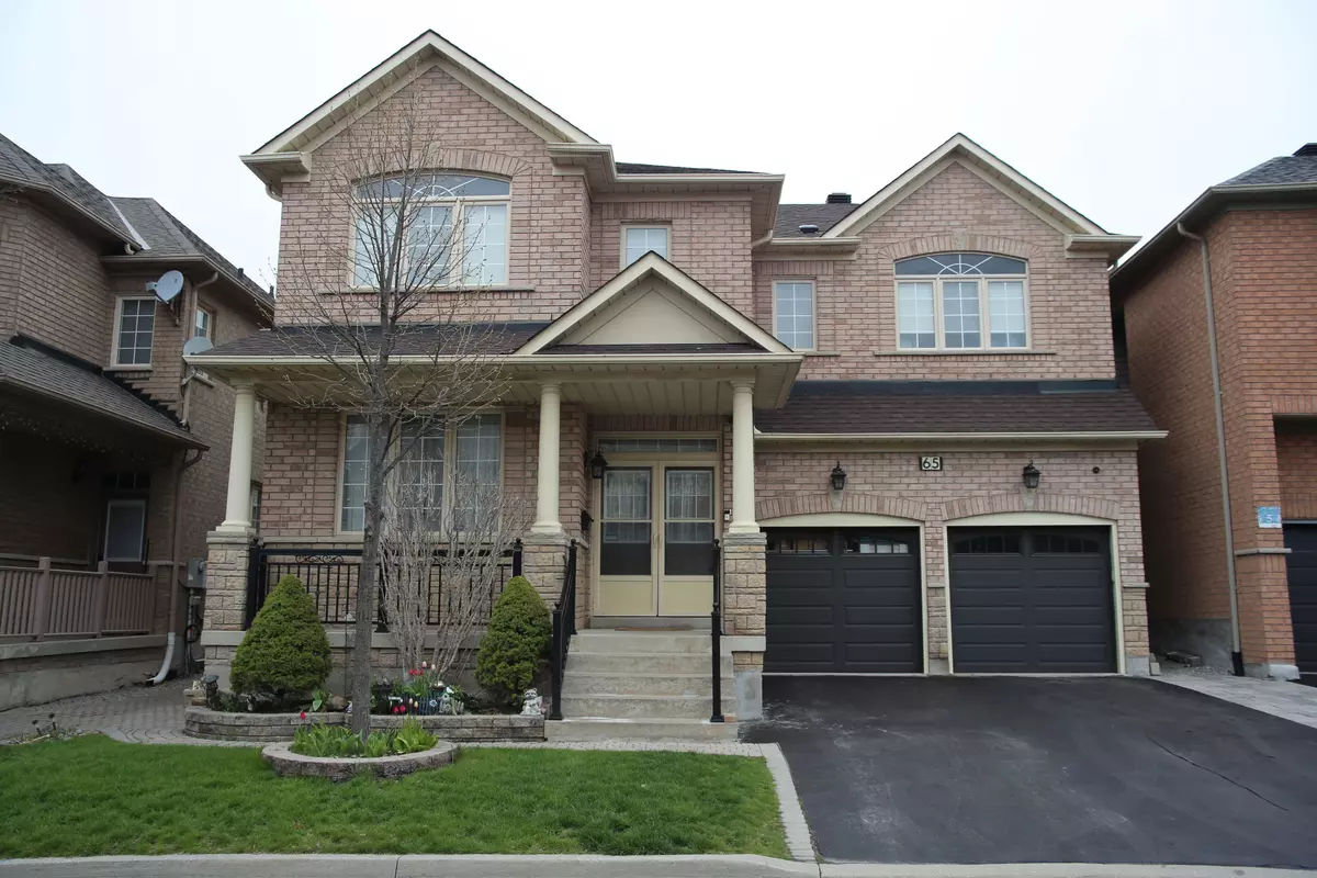 Markham, ON L6C 2Z1,65 Lakespring DR