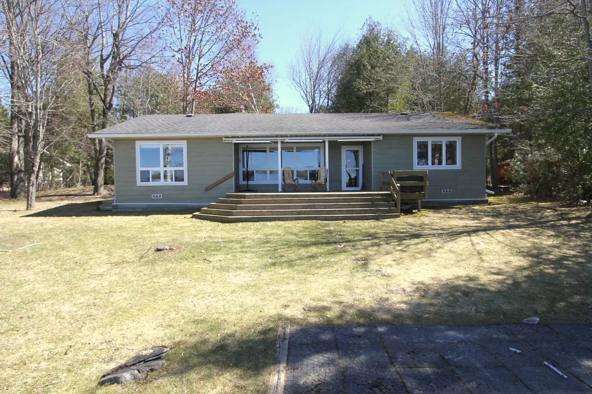 Kawartha Lakes, ON K0M 2B0,151 Mckelvey Beach RD