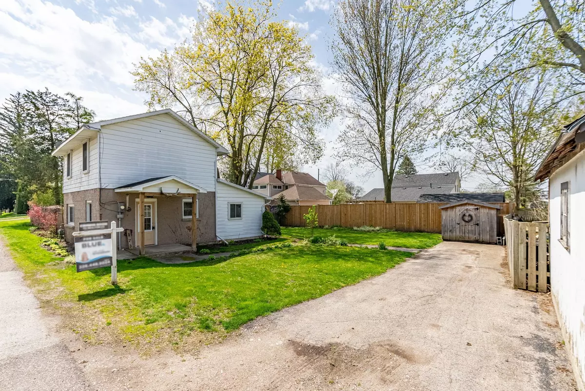 Dutton/dunwich, ON N0L 1J0,175 Peter ST