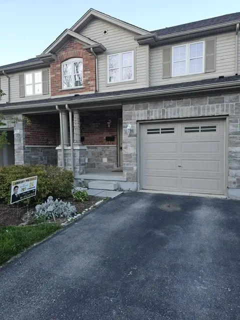 Cambridge, ON N3H 0A5,535 MARGARET ST #65
