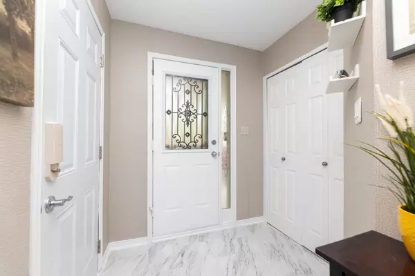 Pickering, ON L1X 2R7,2251 Wildwood CRES