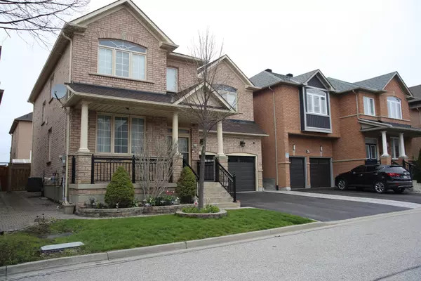 Markham, ON L6C 2Z1,65 Lakespring DR