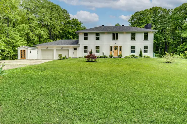 Tiny, ON L0L 2T0,609 Concession 5 RD W