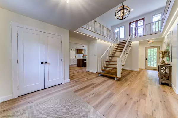 Tiny, ON L0L 2T0,609 Concession 5 RD W