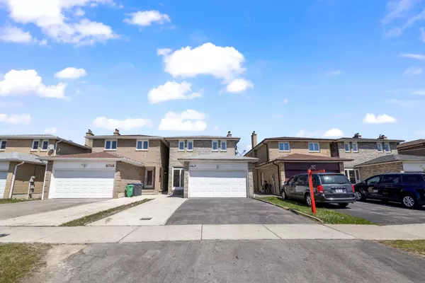 Mississauga, ON L4T 2W3,6768 Darcel AVE