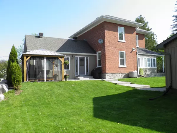 Smith-ennismore-lakefield, ON K0L 2H0,43 Clementi ST