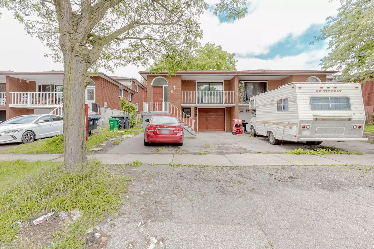 Brampton, ON L6V 3K2,22 Major Oaks DR