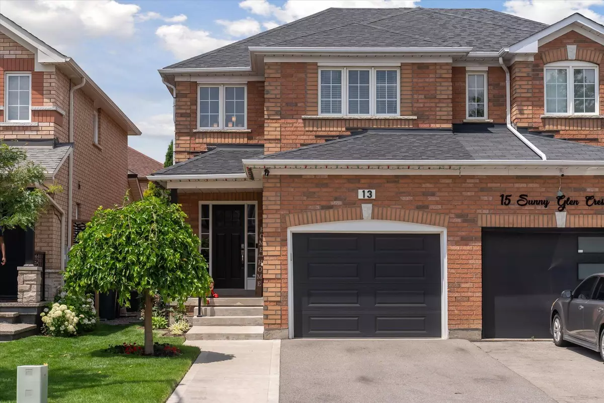 Brampton, ON L7A 1N5,13 Sunny Glen CRES