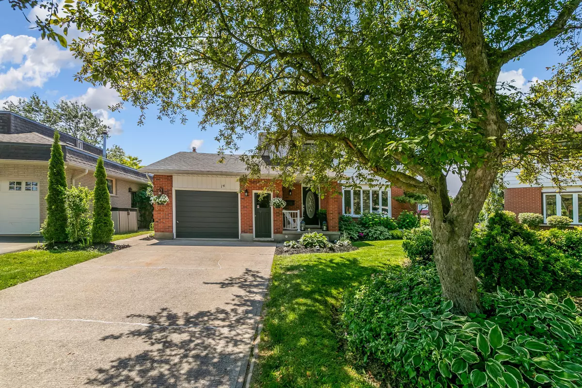 Guelph, ON N1H 7L2,14 Penni PL