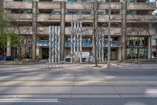 Toronto C01, ON M5G 1N6,750 Bay ST #902