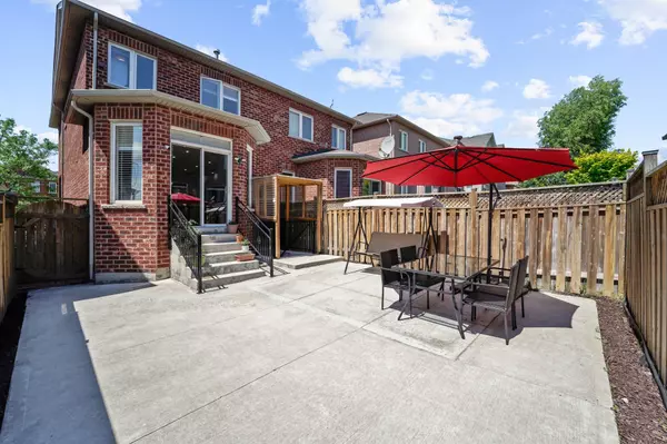 Brampton, ON L6V 4S9,96 Silent Pond CRES