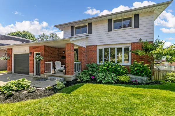 Guelph, ON N1H 7L2,14 Penni PL