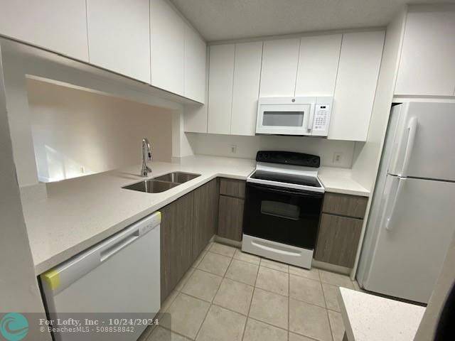 9204 NW 1st St  #105, Pembroke Pines, FL 33024