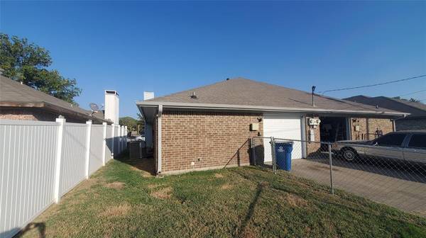 Rowlett, TX 75088,2513 Duke Circle #B